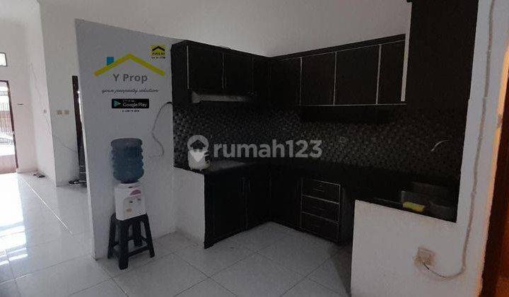 Disewa Rumah Tanjung Duren, Lt.4x15, 3kt, Akses Jalan 2 Mobil, Jakarta Barat 3