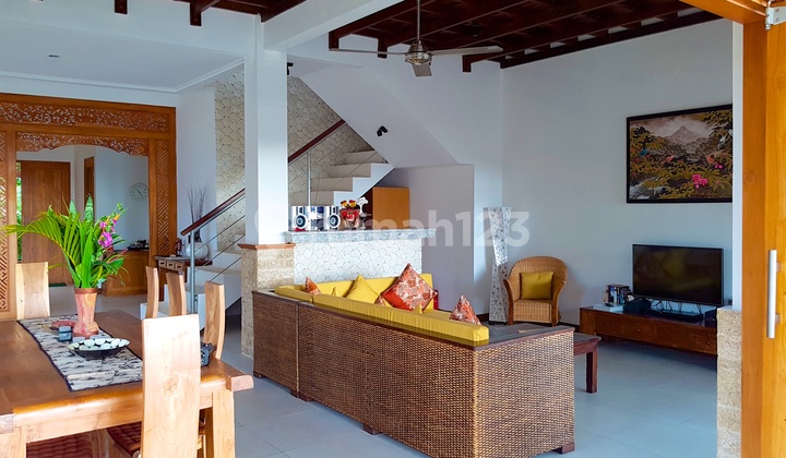 H23-Villa Mewah bertingkat di Bukit di Temukus 4