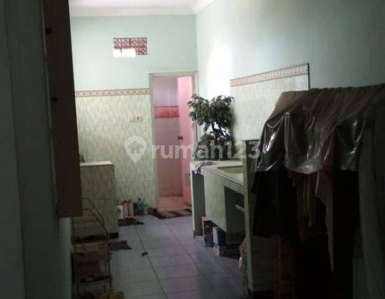 Rumah Full Renovasi 2 Lantai Nol Jalan Gresik Kota 3