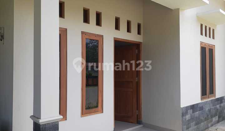 Rumah baru tepi jl aspal barat pasar cebongan 9