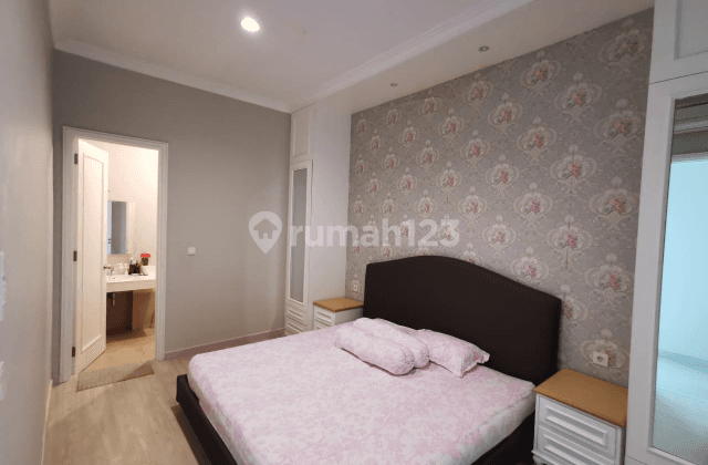 RUMAH EKSKLUSIF DI SUTERA SITARA PELANGI 7