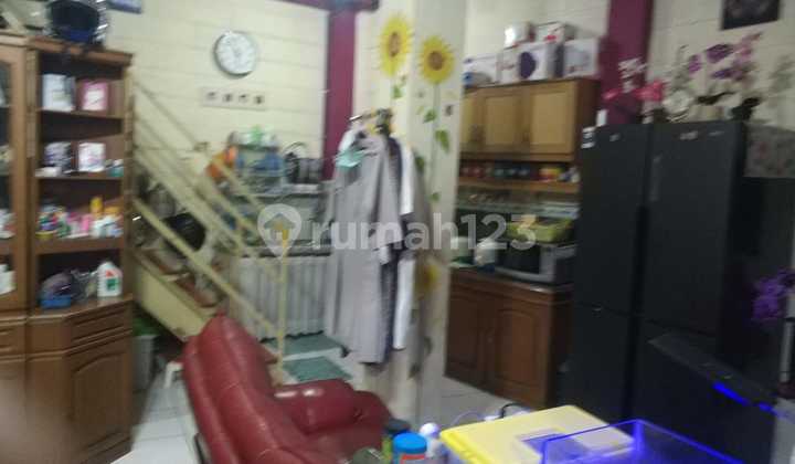 Rumah dan Toko Lokasi Strategis di Suniaraja 6
