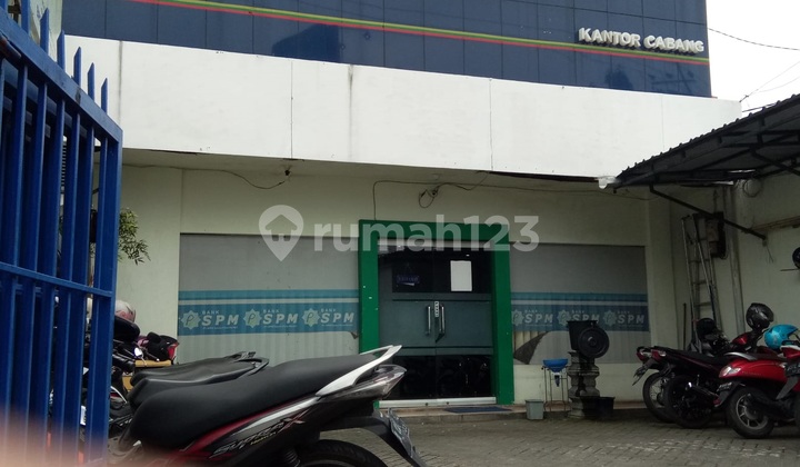Rumah Usaha Jl. Trunojoyo Bangkalan 2