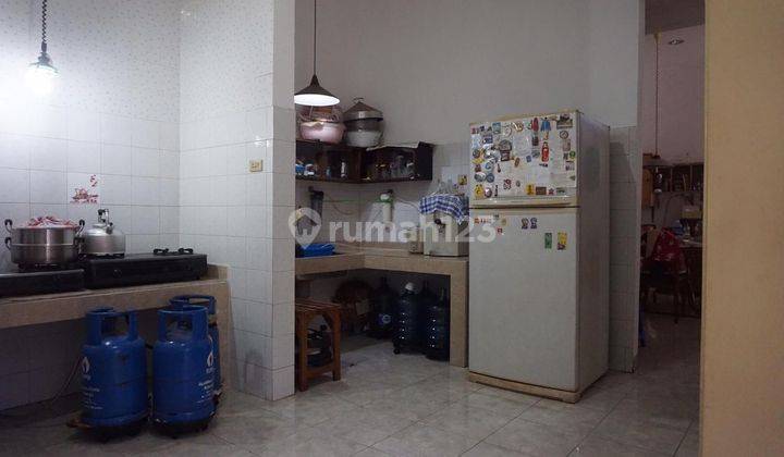 Rumah Hook di Sektor 1E Furnished bagus Gading Serpong 6