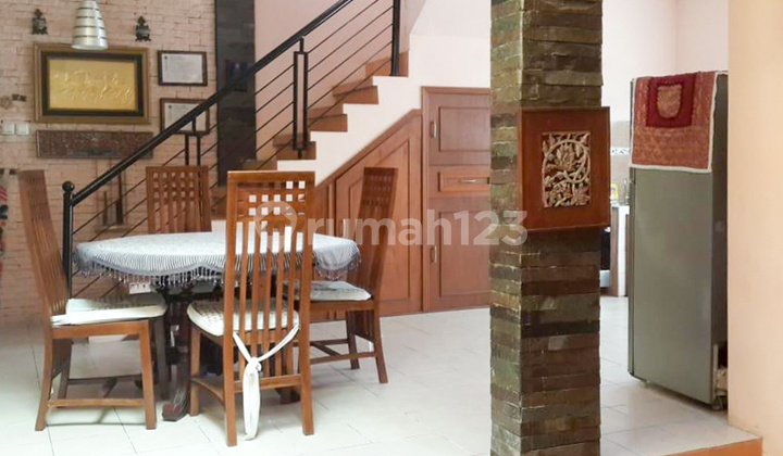 2br 3br House At Setiabudi Clove Residence By Travelio 6