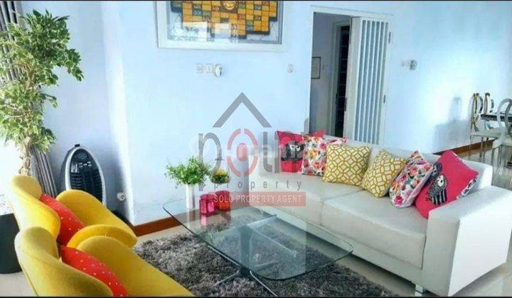 Rumah Hunian Mewah Fasilitas Kolam Renang Baturan Karanganyar 2