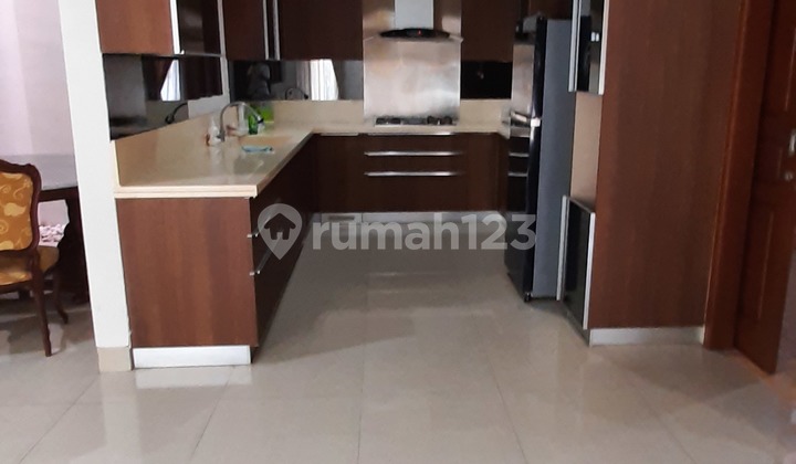 Rumah Bagus Dlm Komplek Lokasi 10 Menit Dari Stasiun Mrt Lebak Bulus