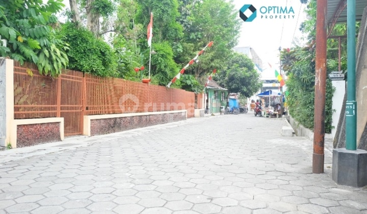 Tanah cocok utk Kost Eksklusif di Terban, Blimbingsari dekat Kampus UGM & RS Sardjito selatan Pogung, Jogja