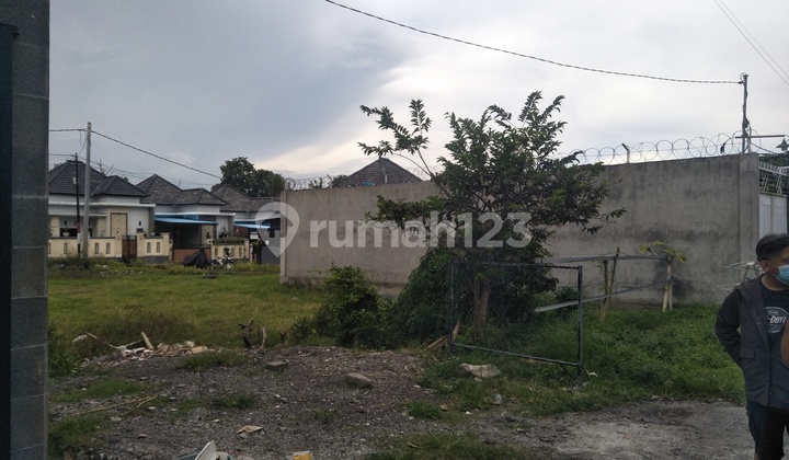 Tanah kavling di tengah komplek perumahan 5