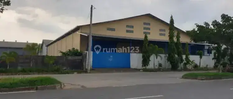 Disewakan Gudang di Parangloe 1