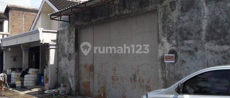 Rumah beserta gudang di Banaran sukoharjo 1