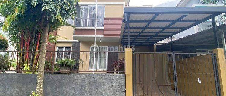  Rumah Bagus Siap Huni di Bukit Golf, Cimanggis 1