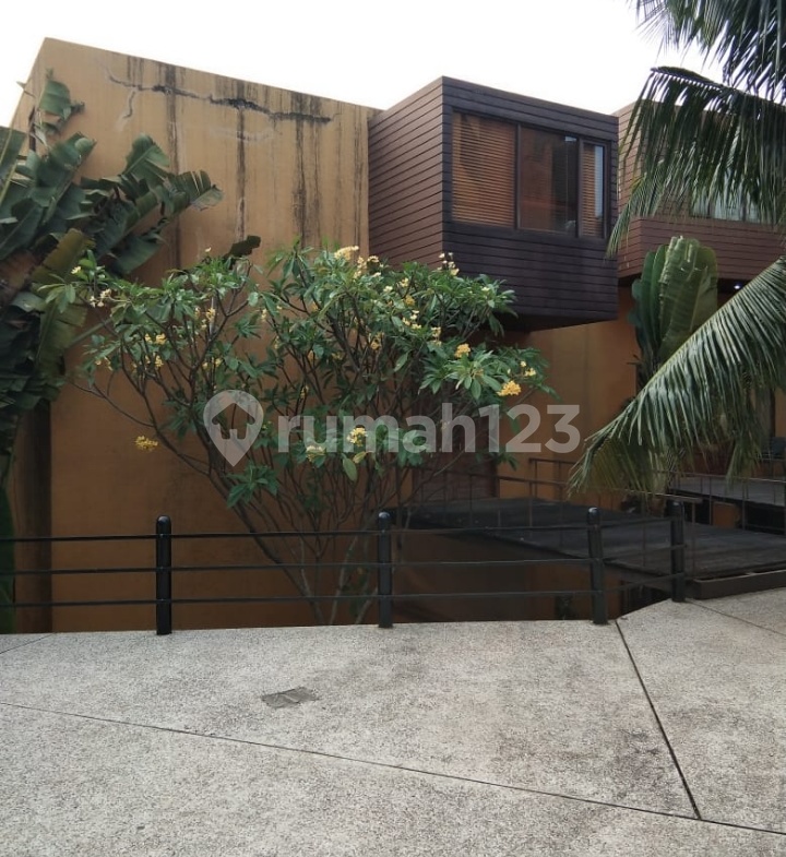 Kemang Dalam Town house lt 150m 3lnt murah 2.6Mly .. pasaran 4.2M